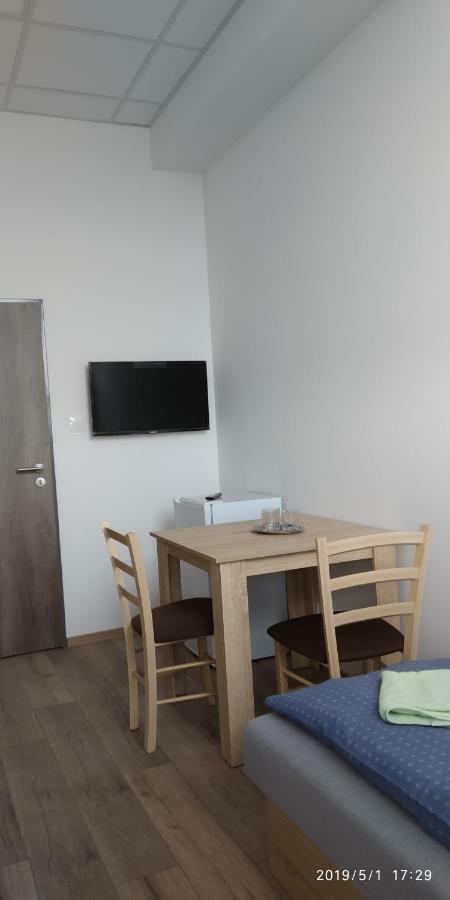 White Coral Club Pansiyon Kösice Dış mekan fotoğraf